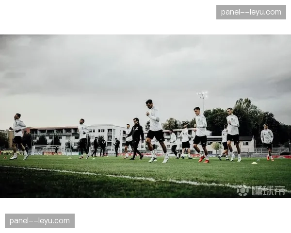 特写人物：柏林联队长特里梅尔，在球队艰难时期展现的领导力。