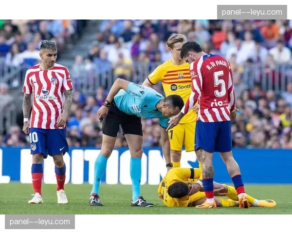 马德里德比裁判组确定,VAR裁判曾多次执法关键战