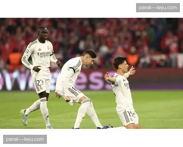 居莱尔梅开二度难救主，皇马总比分4-6遭拜仁双杀出局